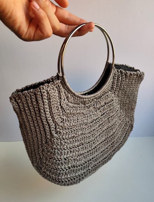 Macramé Muse – Silver Dusk