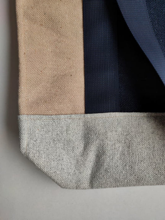 Mist Art Bag — Wide Edition (Navy Strap) – 35×50