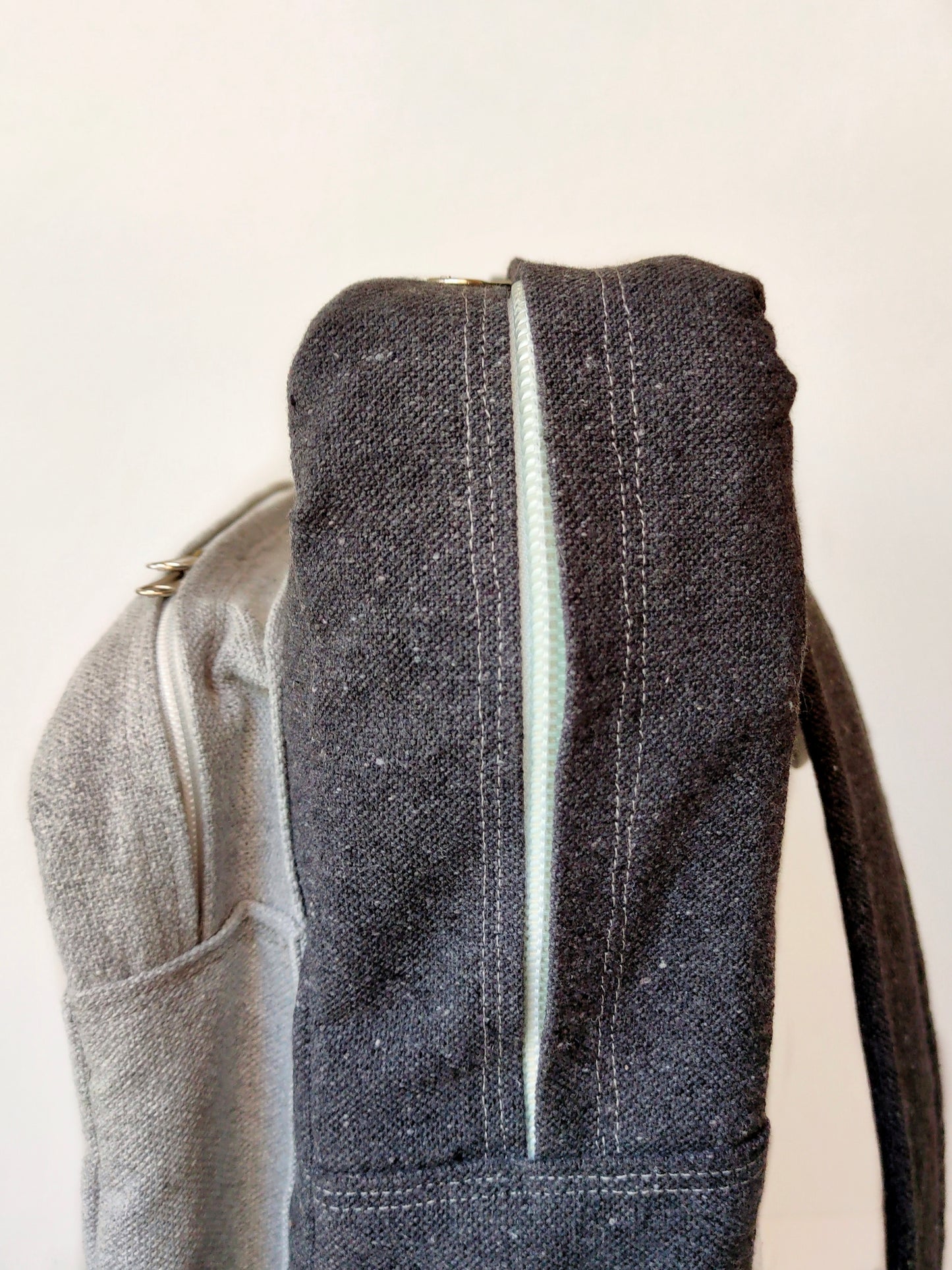 Solo Art Bag - Graphite 40×55