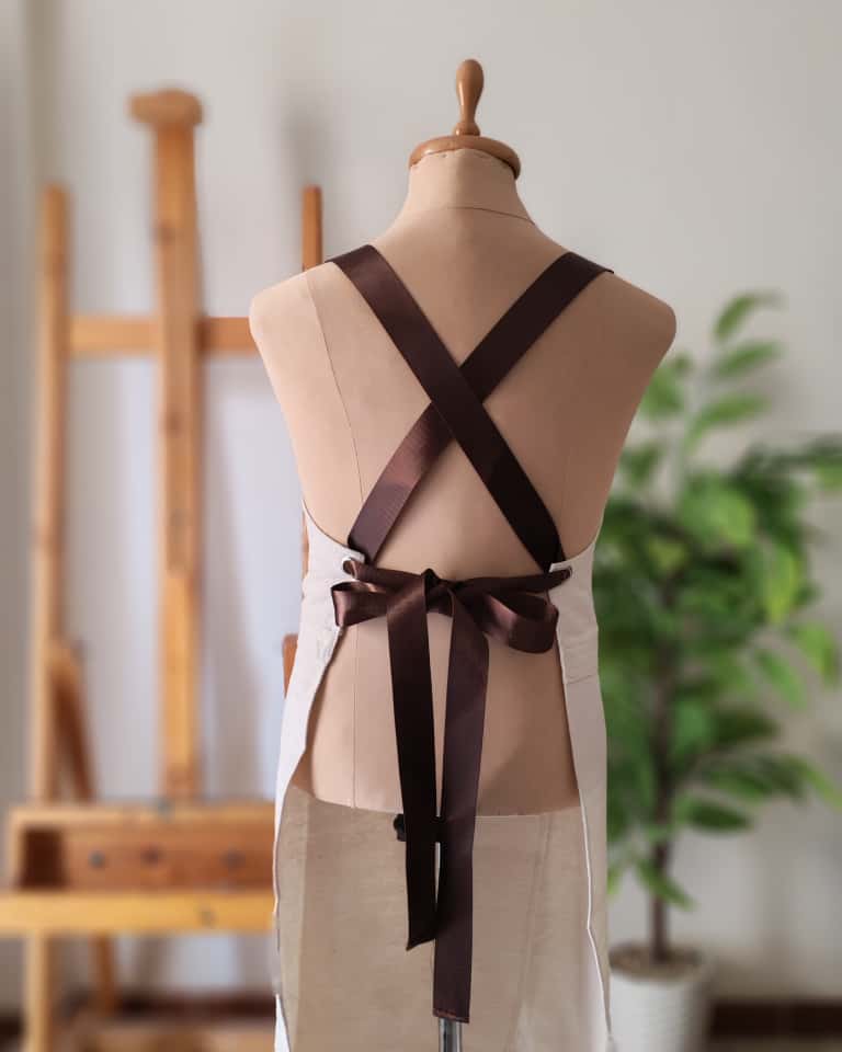 Basic Split Leg Apron
