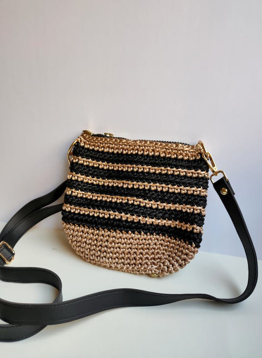 Macramé Muse – Golden Noir