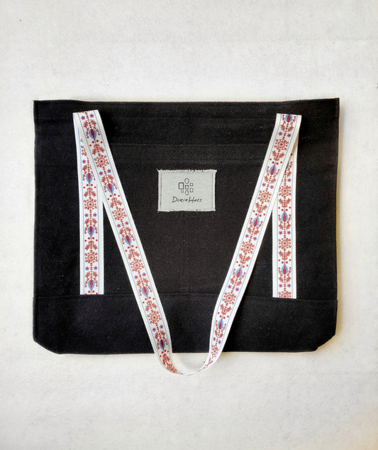 Noir Weave Art Bag  35×50