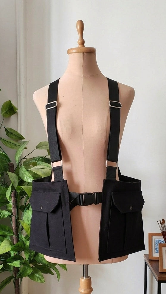 Noir Photographer vest