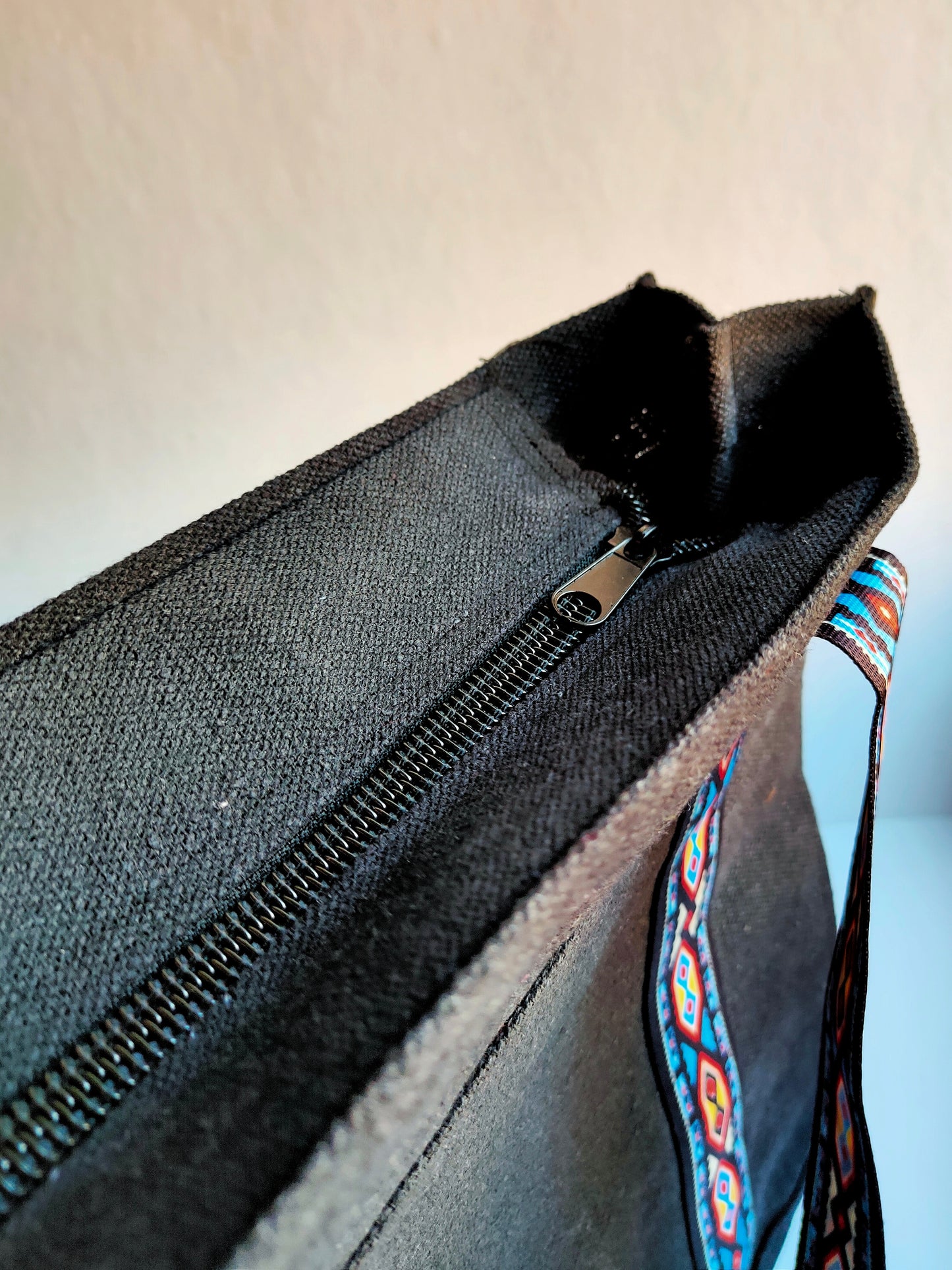 Black Muse Art Bag  35 × 50