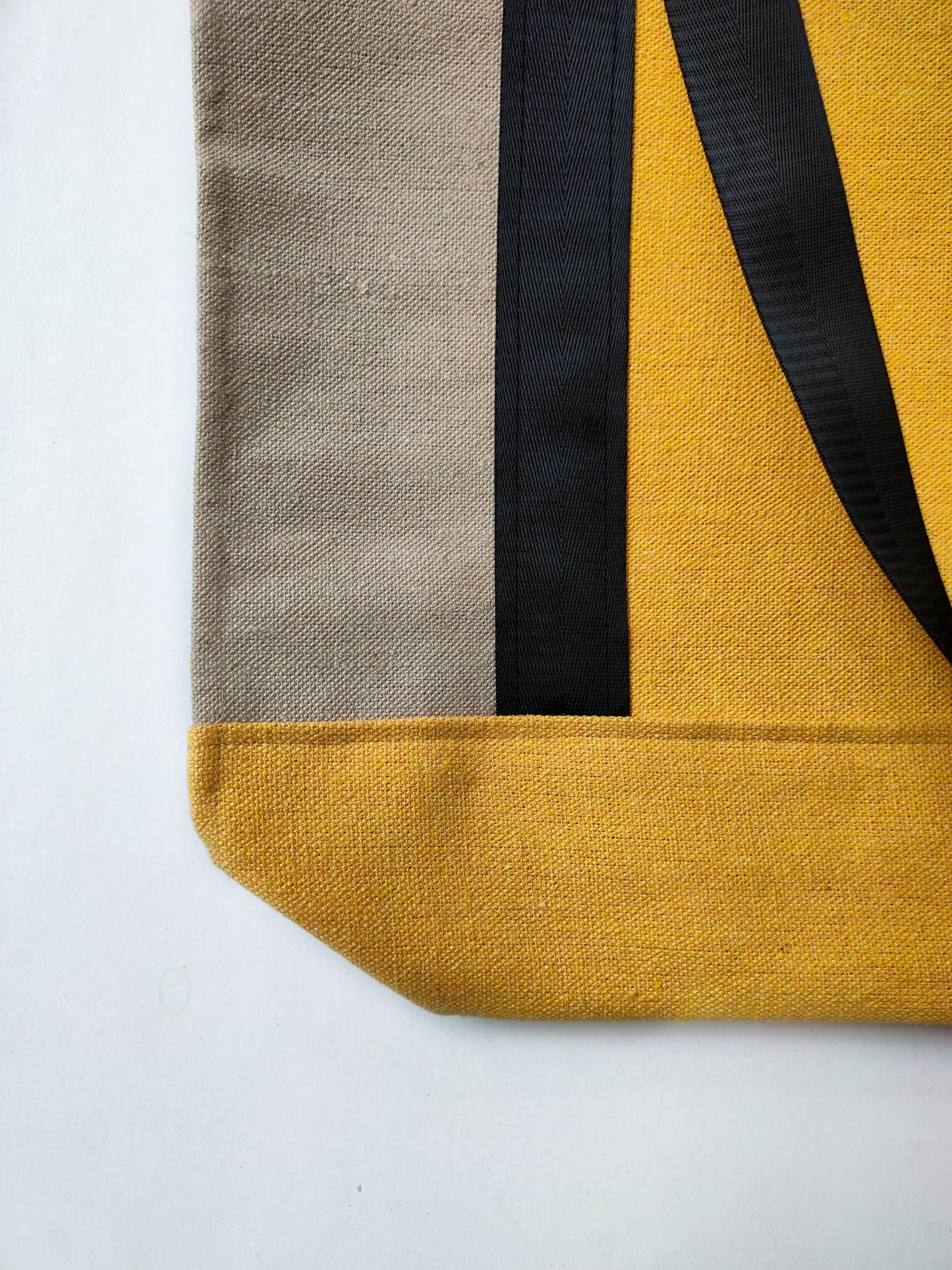 Honey Mist Art Bag  35×50