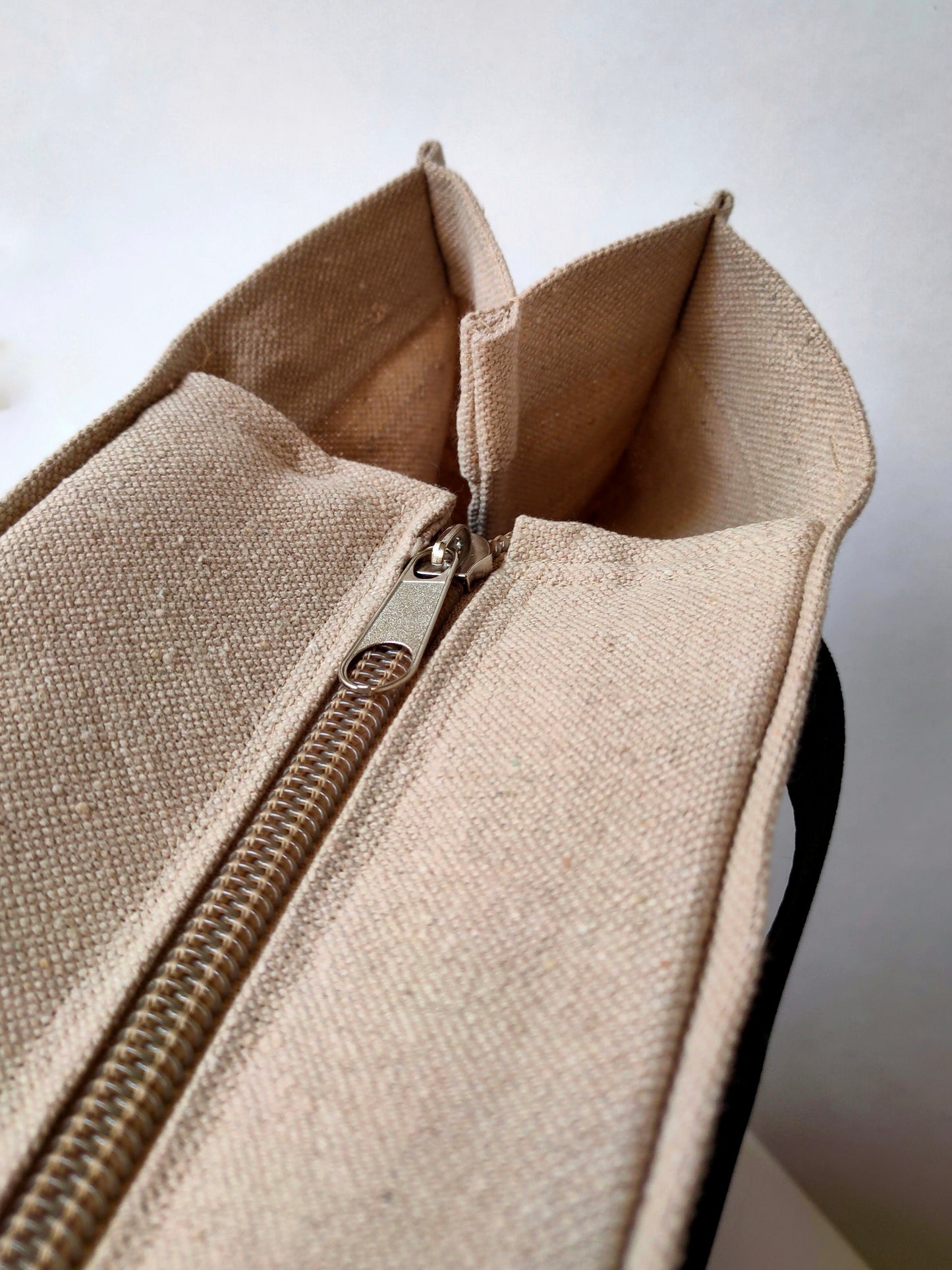 Honey Mist Art Bag  35×50